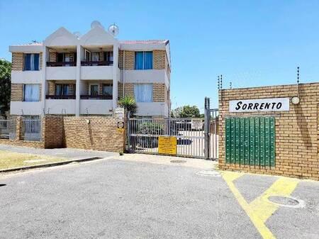 2 Bedroom Property for Sale in Churchill Estate Western Cape
